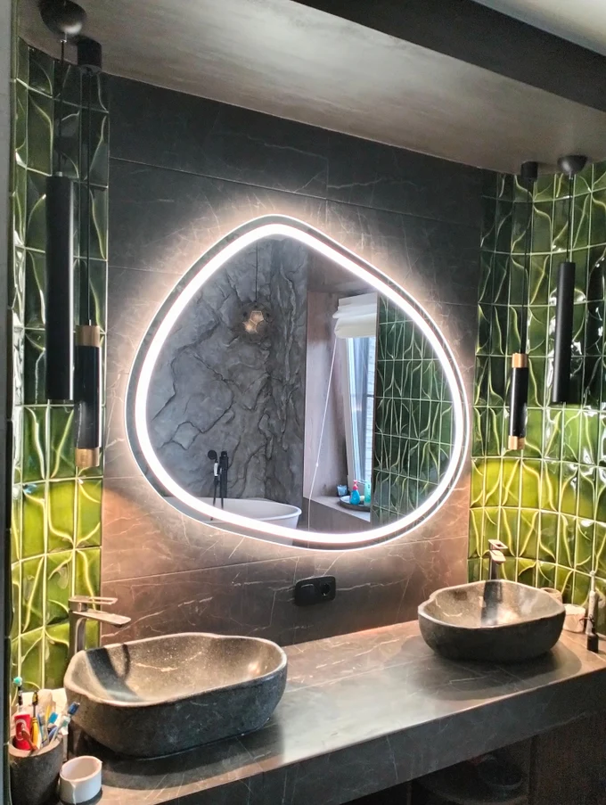 Эксклюзивные зеркала на заказ: реализуем любые проекты